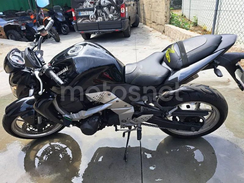 Kawasaki Z750 3500 € 2010 Pontevedra - 1