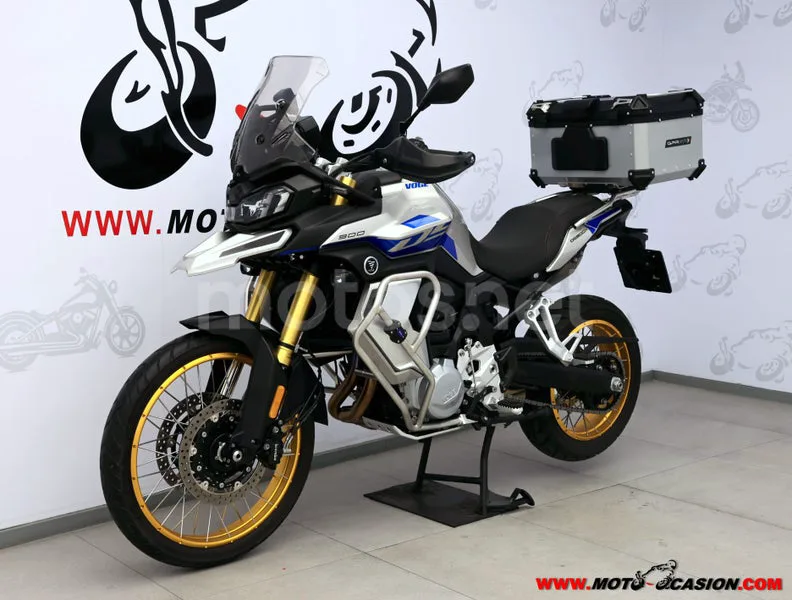Voge 900DSX - Vista 7