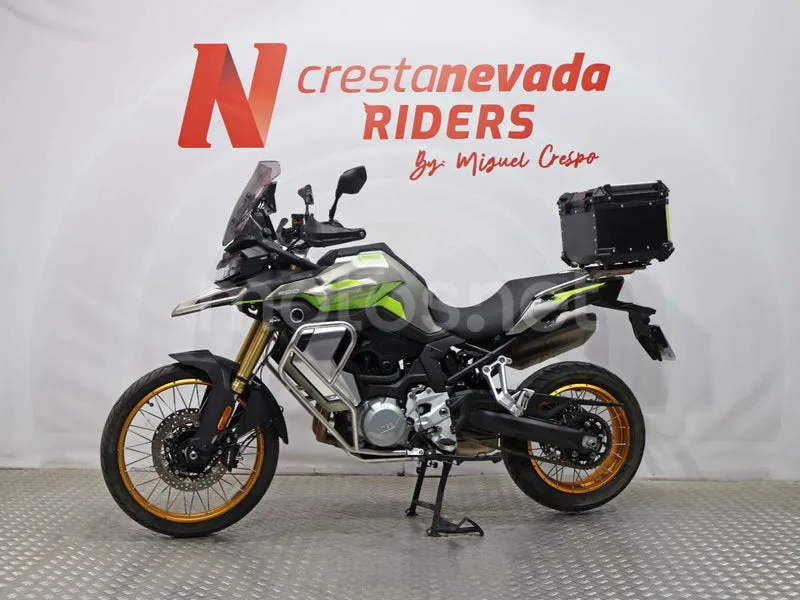 Voge 900DSX - Vista 4