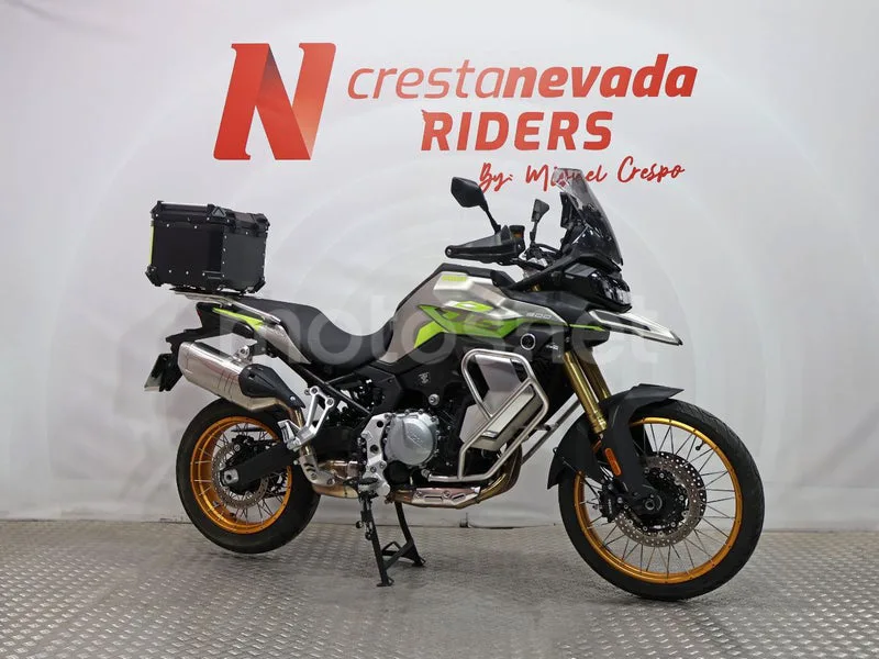 Voge 900DSX - Vista 6