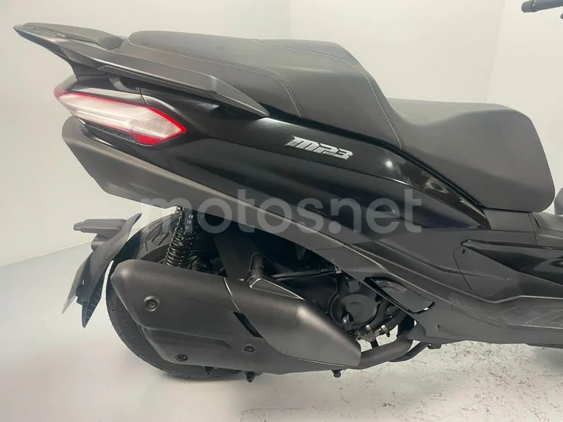 Piaggio MP3 - Vista 8