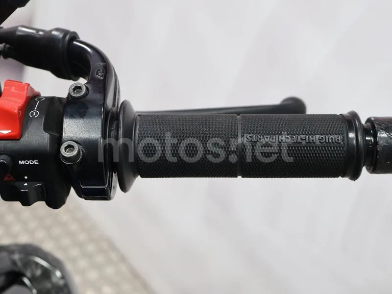Yamaha MT-09 - Vista 9
