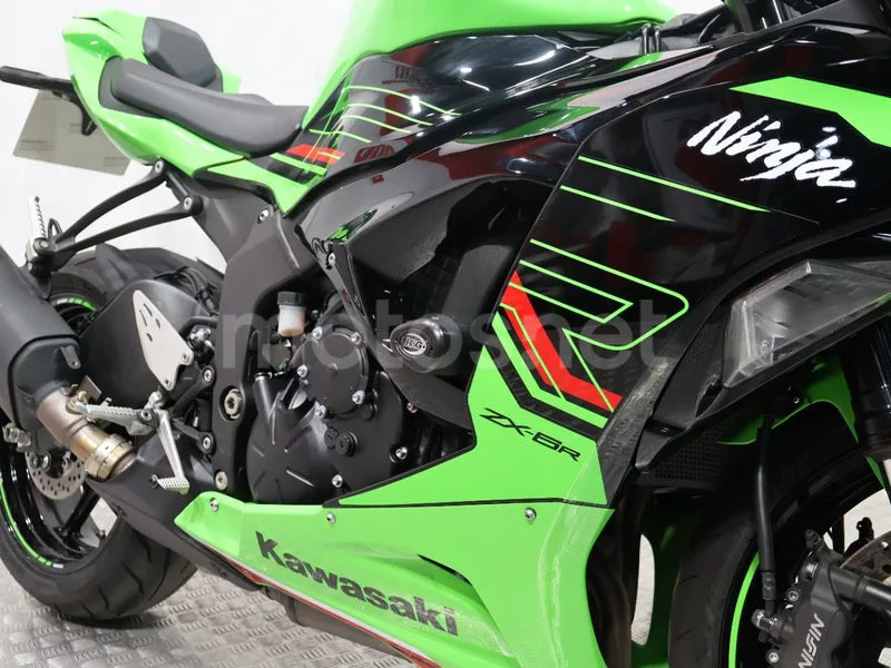 Kawasaki Ninja ZX-6R - Vista 12