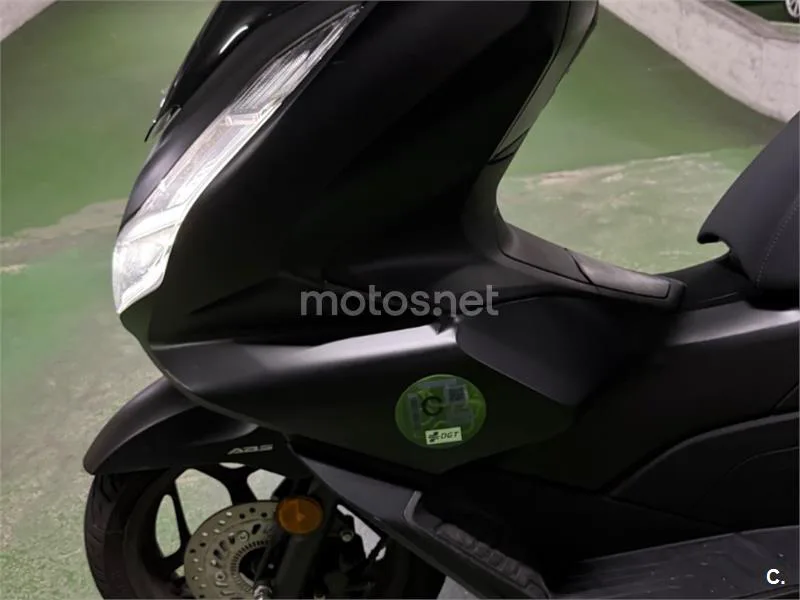 Honda PCX125 - Vista 5