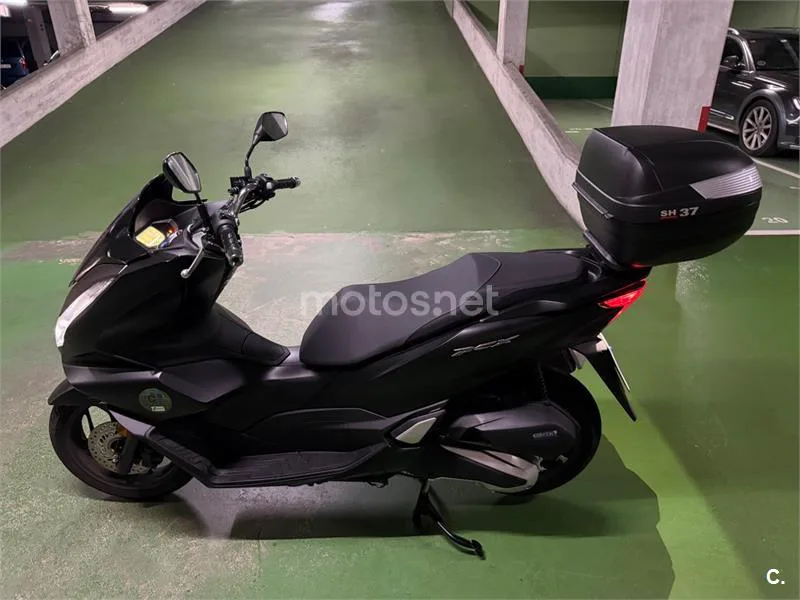 Honda PCX125 - Vista 6
