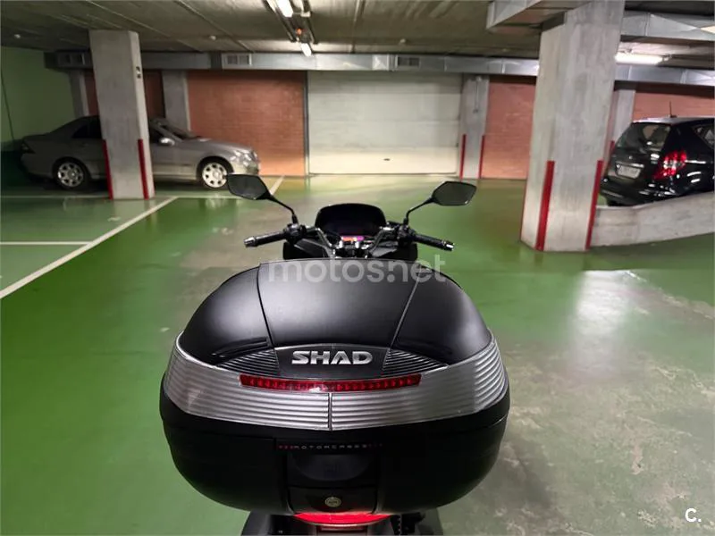 Honda PCX125 - Vista 8