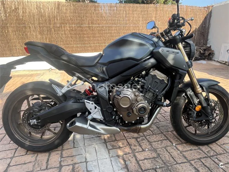 Honda CB650R - Vista 5