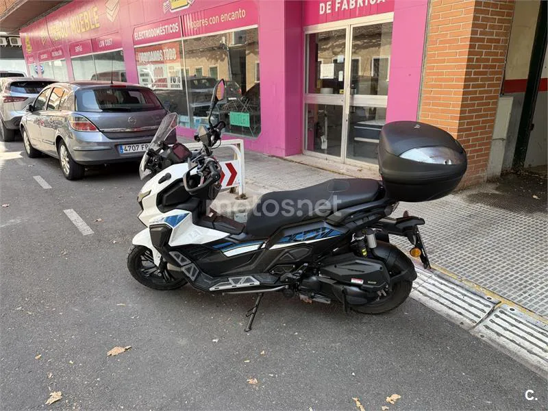 Keeway Vieste 300 XDV - Vista 5