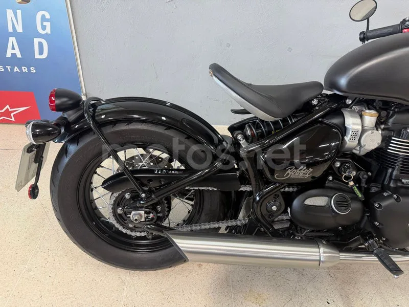 Triumph Bonneville Bobber - Vista 5