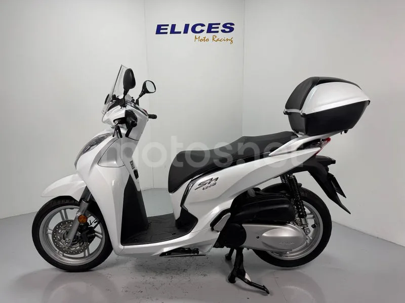 Honda SH300i 3700 € 2018 Madrid - 2