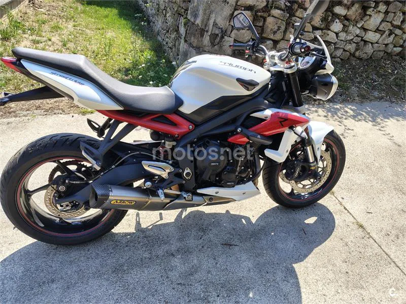 Triumph Street Triple R 5500 € 2014 Bizkaia - 1