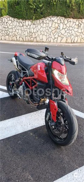 Ducati Hypermotard 11.750 € 2022 Alicante - 1