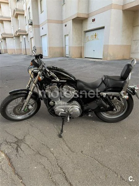 Harley-Davidson Sportster 883 - Vista 7