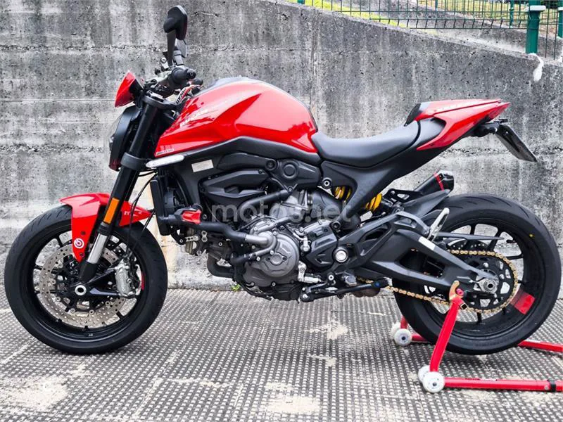 Ducati Monster 6900 € 2021 Cantabria - 2