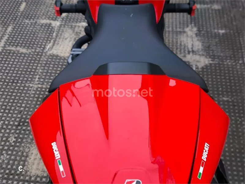 Ducati Monster - Vista 3
