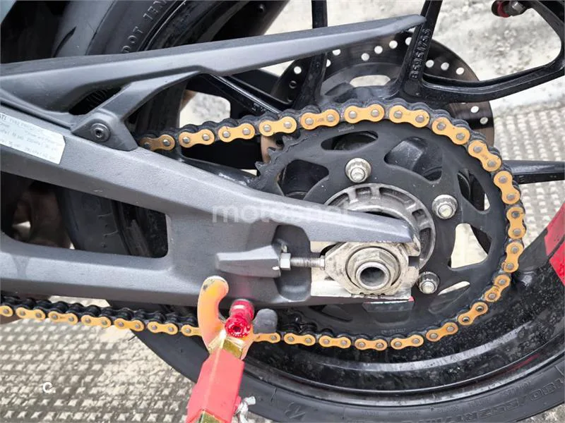 Ducati Monster - Vista 6