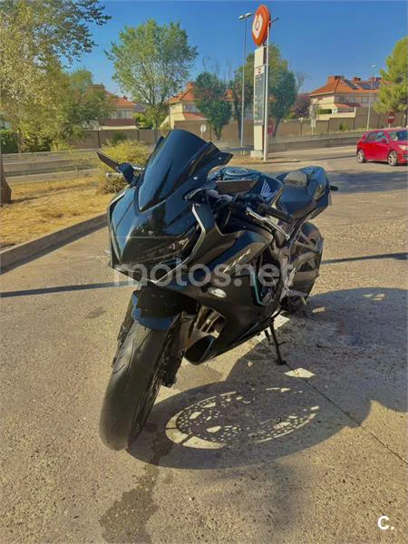 Honda CBR650R 8250 € 2023 Madrid - 1