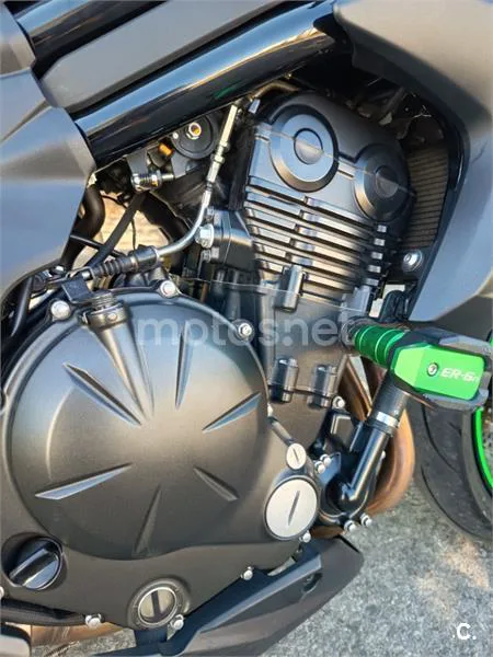 Kawasaki ER-6n - Vista 5