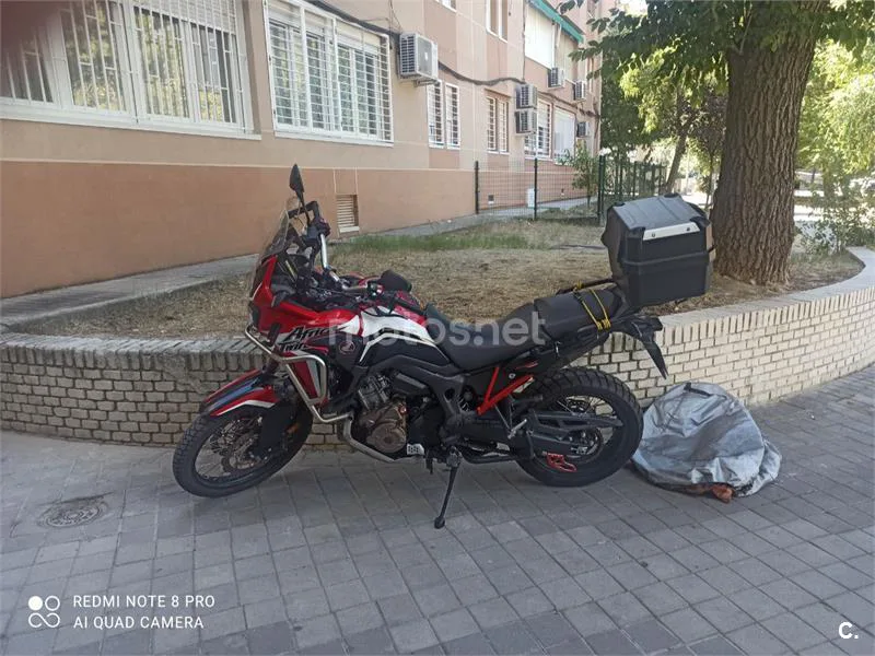 Honda CRF1000L Africa Twin - Vista 3