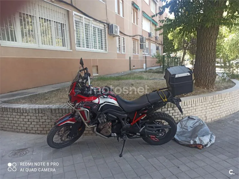 Honda CRF1000L Africa Twin - Vista 4