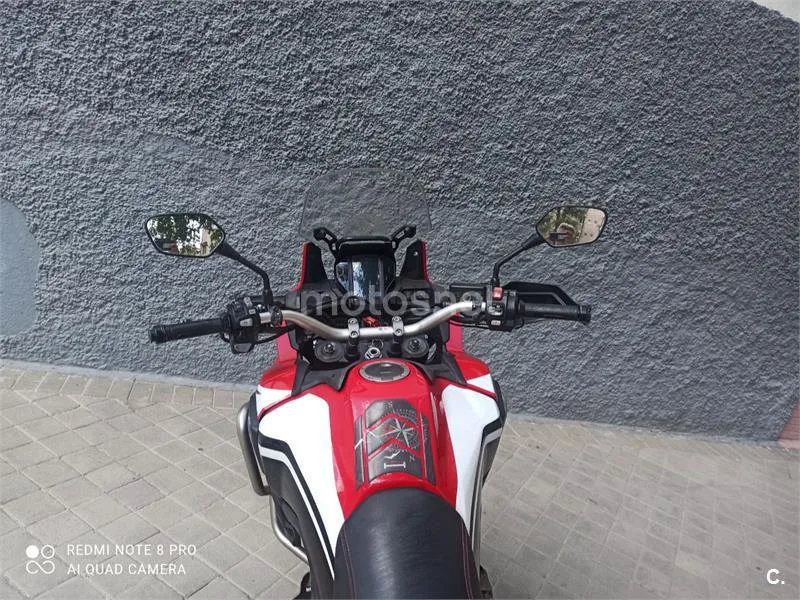 Honda CRF1000L Africa Twin - Vista 5