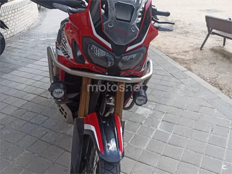 Honda CRF1000L Africa Twin - Vista 9