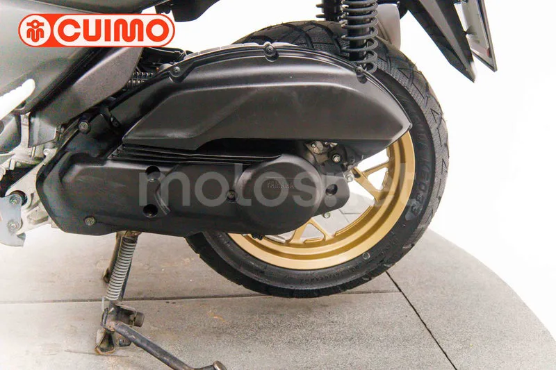 Yamaha XMAX 125 - Vista 27