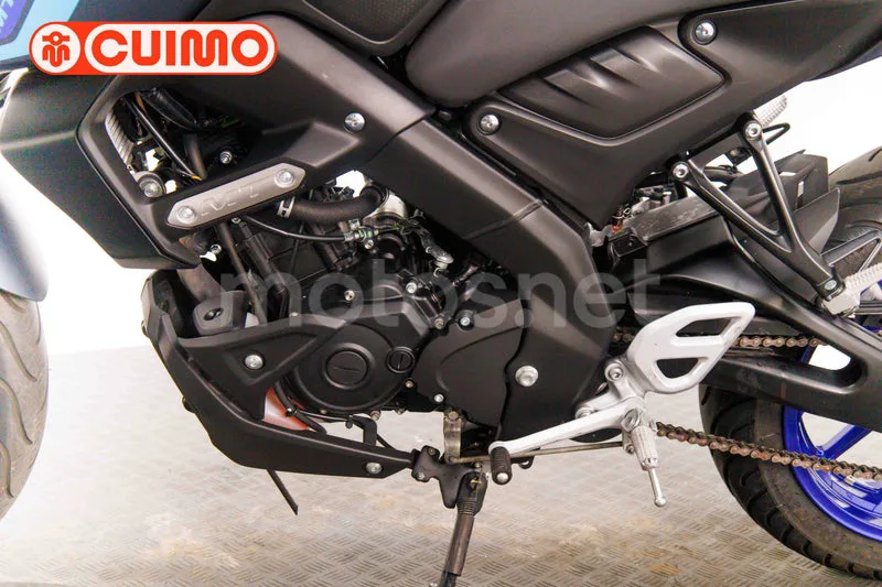 Yamaha MT-125 - Vista 45