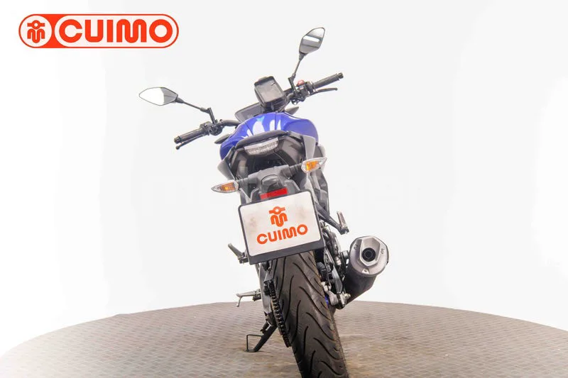 Yamaha MT-125 - Vista 6