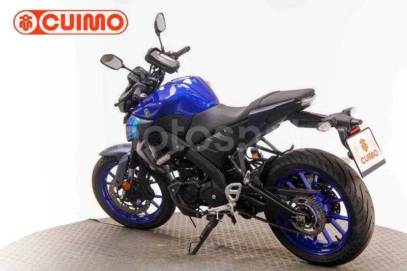 Yamaha MT-125 - Vista 8