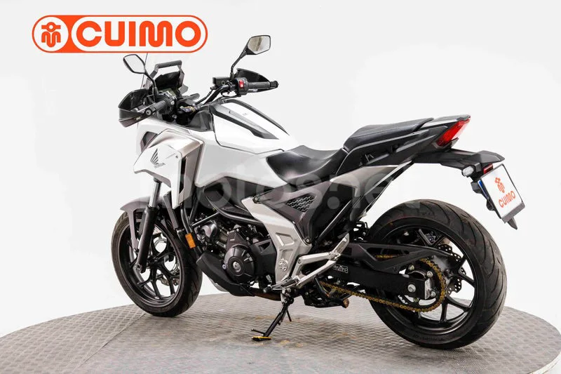Honda NC750X - Vista 13