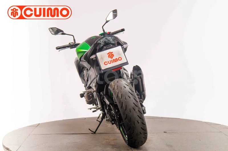 Kawasaki Z800 - Vista 5