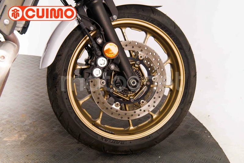 Yamaha XSR700 - Vista 14