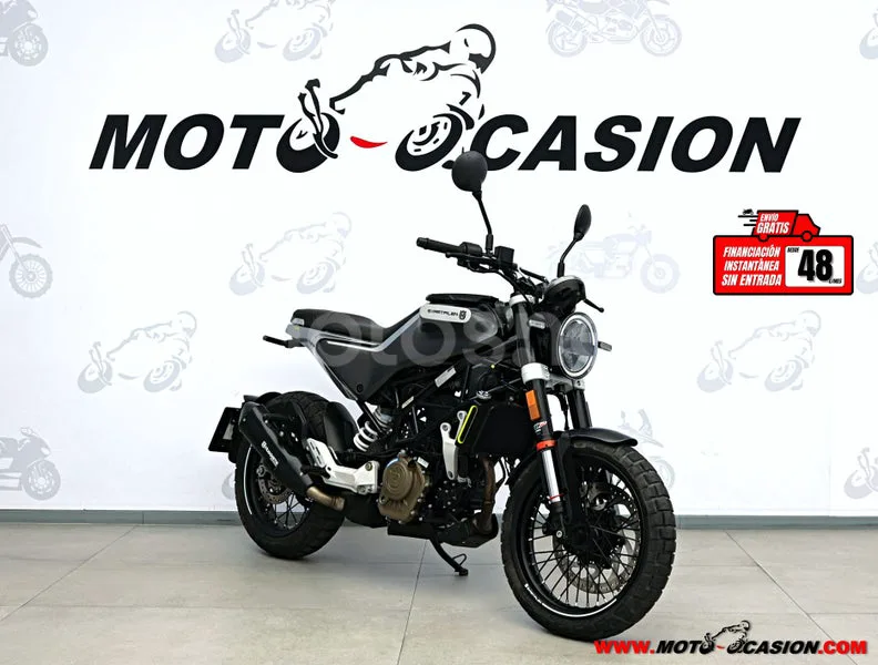 Husqvarna Svartpilen 125 2950 € 2022 Toledo - 1