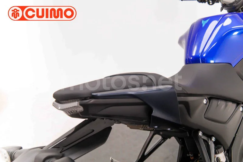 Yamaha MT-125 - Vista 19