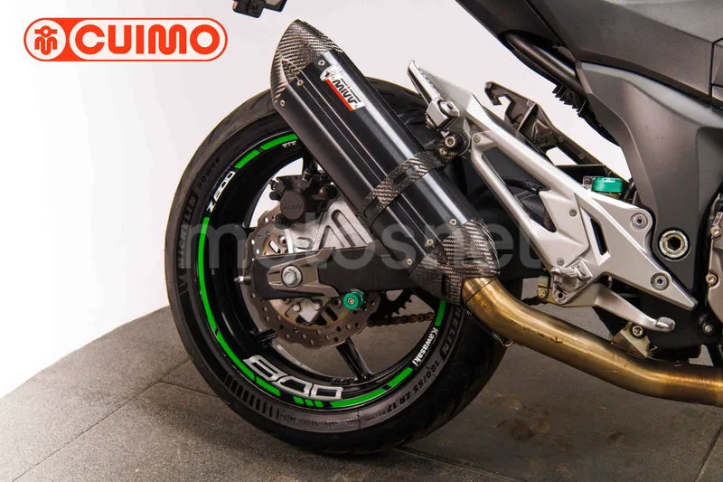 Kawasaki Z800 - Vista 16