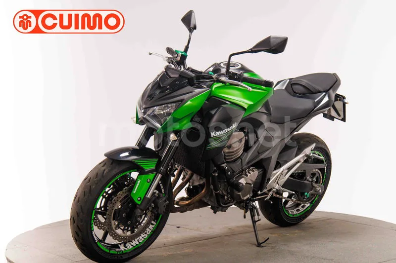 Kawasaki Z800 - Vista 9