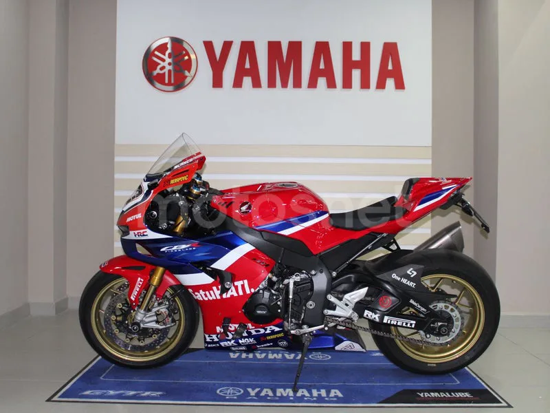 Honda CBR1000RR-R Fireblade 24.990 € 2024 Granada - 2