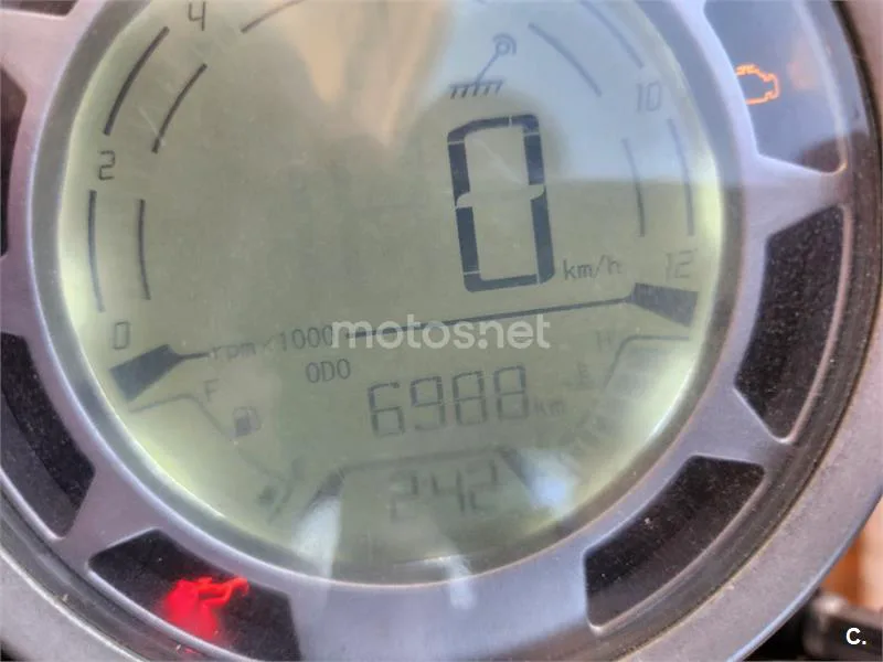 FB Mondial HPS 125 2000 € 2017 Sevilla - 2