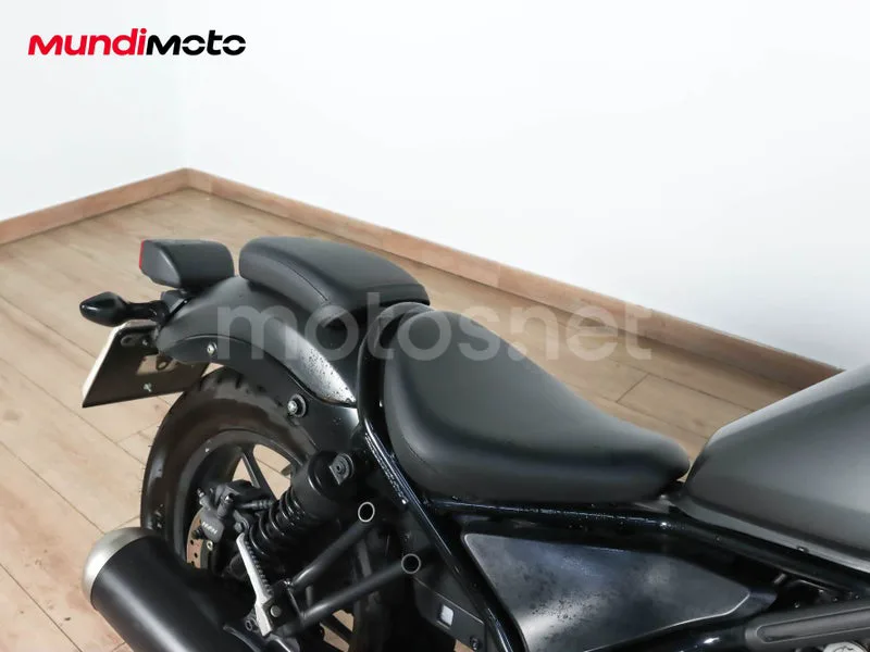 Honda Rebel 500 - Vista 21
