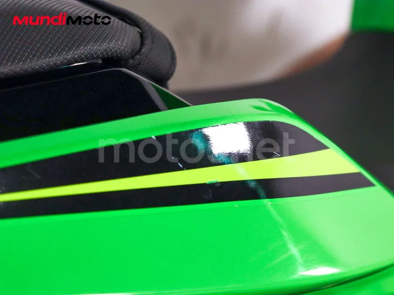 Kawasaki Ninja 400 - Vista 22