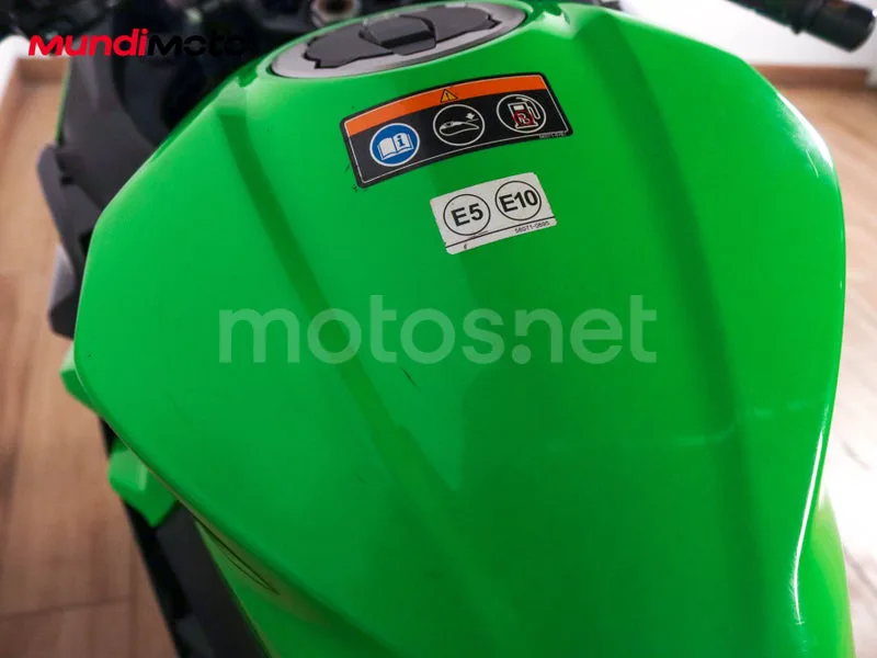 Kawasaki Ninja 400 - Vista 24