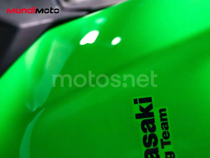 Kawasaki Ninja 400 - Vista 28