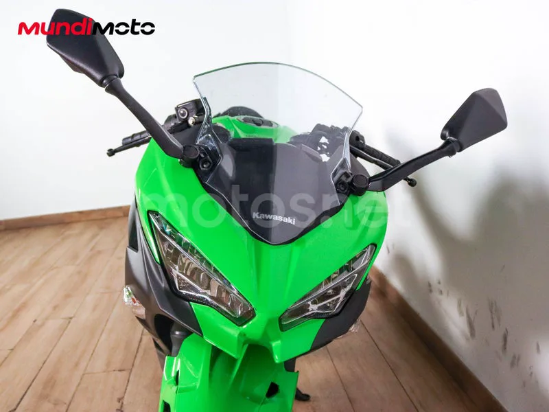Kawasaki Ninja 400 - Vista 5