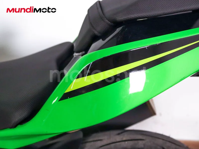 Kawasaki Ninja 400 - Vista 44
