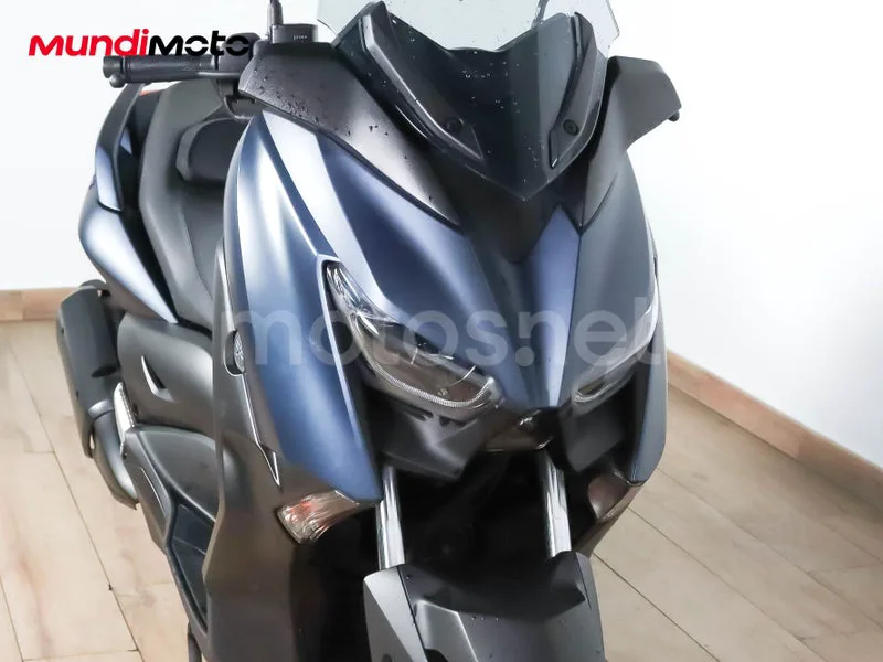 Yamaha XMAX 300 - Vista 5
