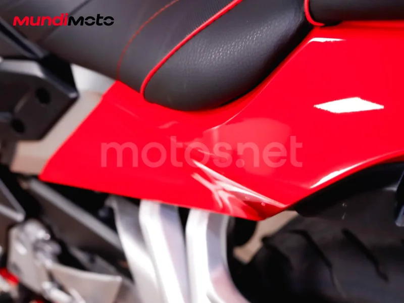 Honda VFR800F - Vista 25