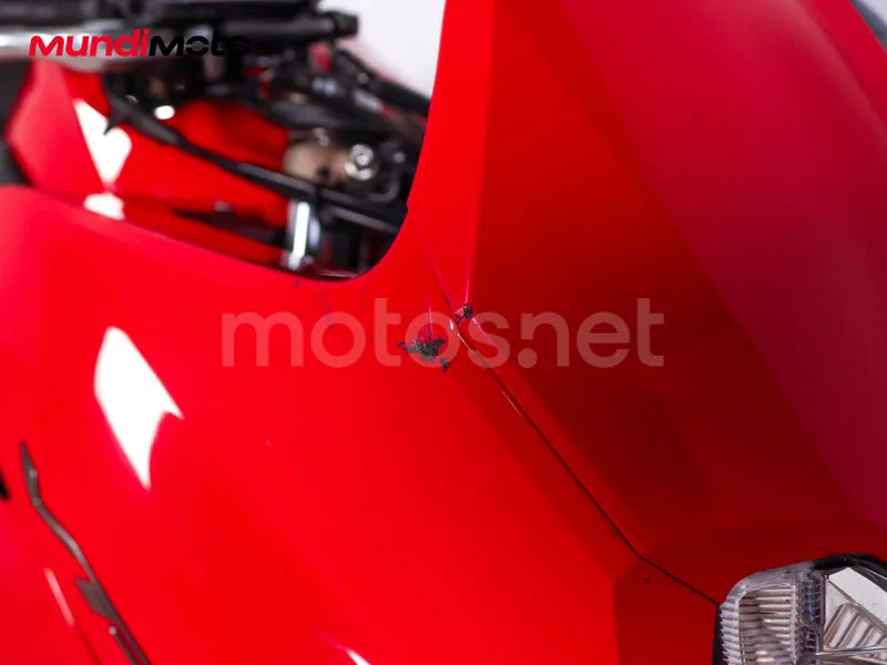 Honda VFR800F - Vista 40