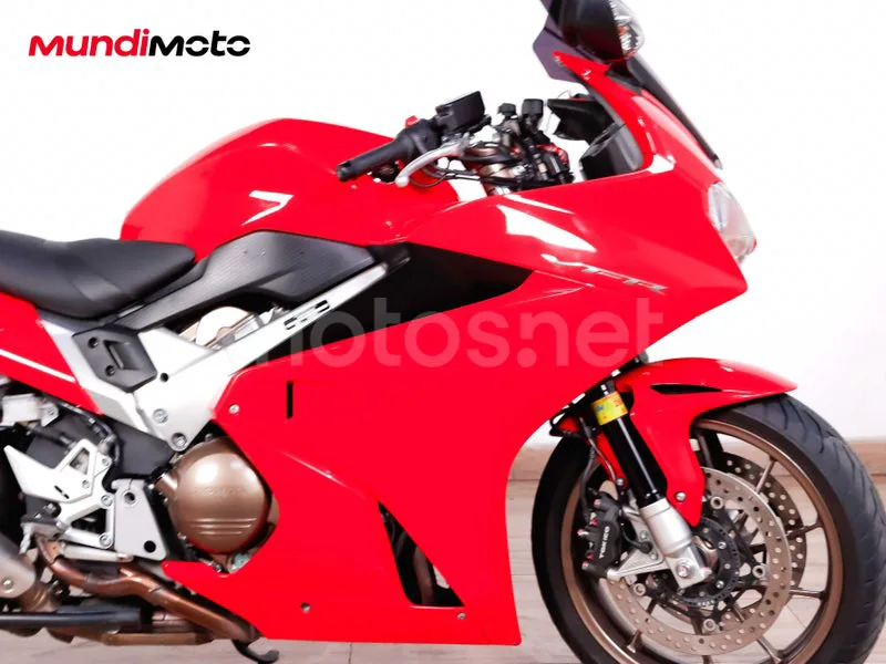 Honda VFR800F - Vista 74