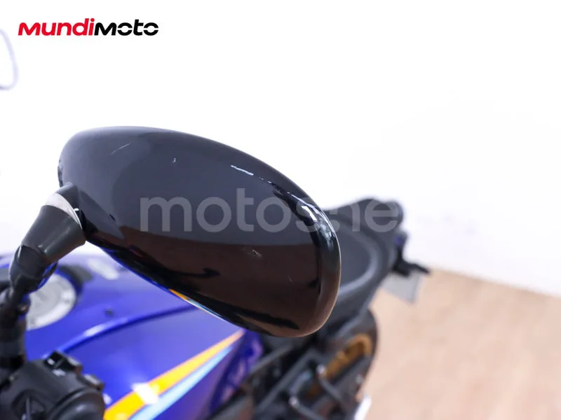 Yamaha XSR700 - Vista 22